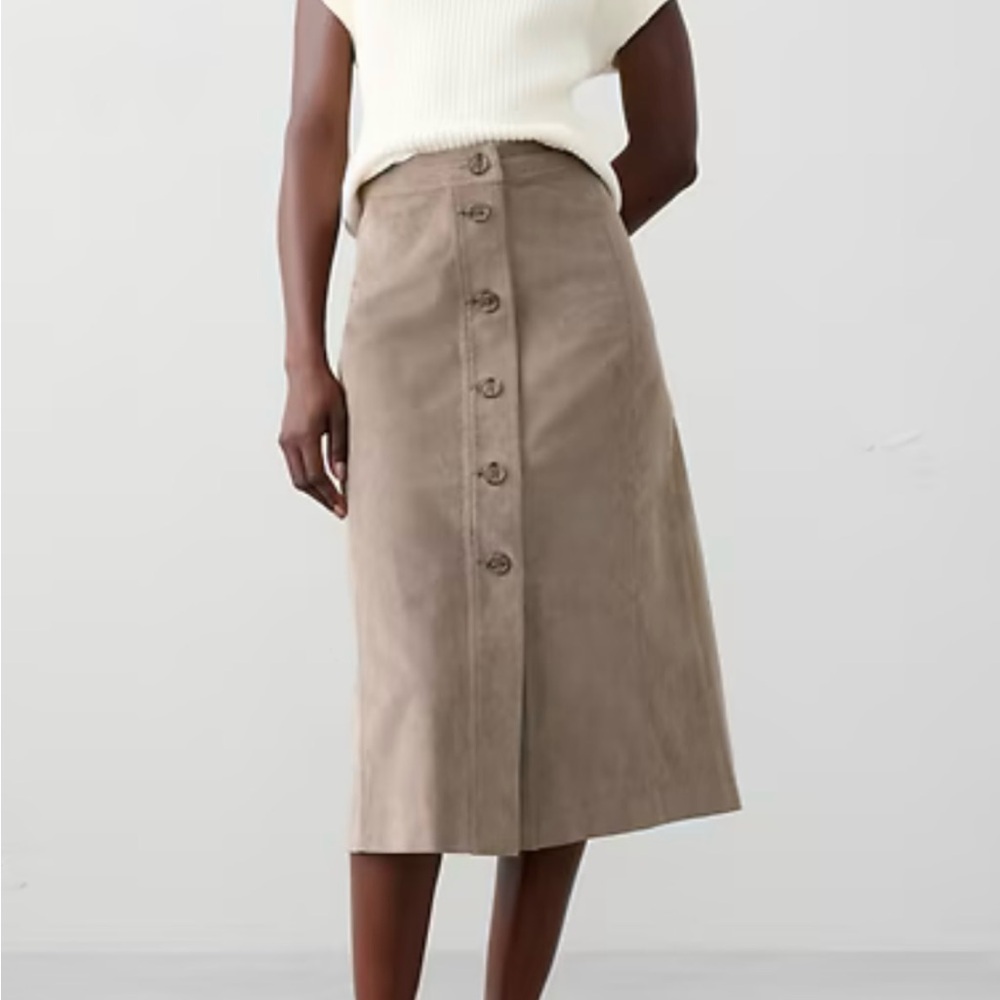 NWT | Banana Republic Factory Corduroy Midi Skirt |